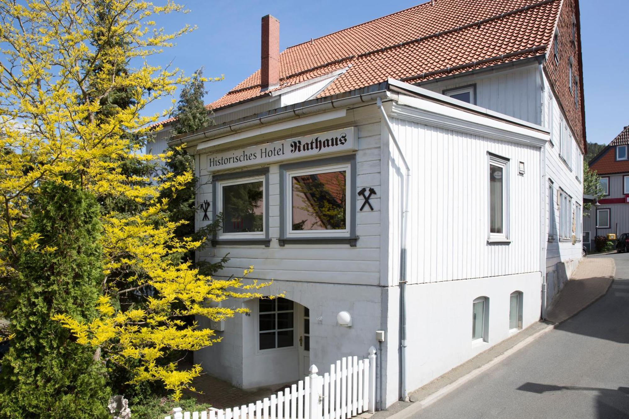 Historisches Hotel Rathaus Lautenthal Екстериор снимка